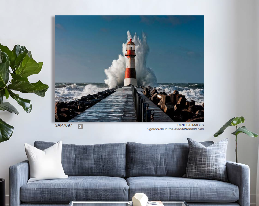 3AP7097 - Pangea Images - Lighthouse in the Mediterranean Sea