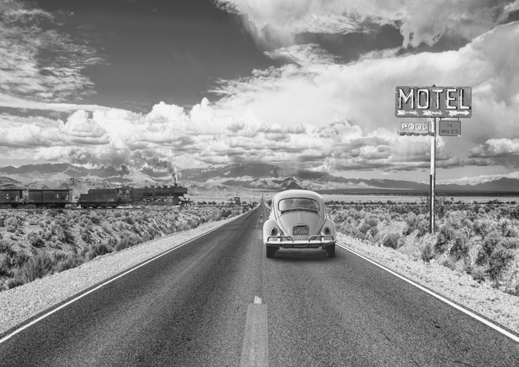 3AP5578 - Gasoline Images - Wandering in the USA