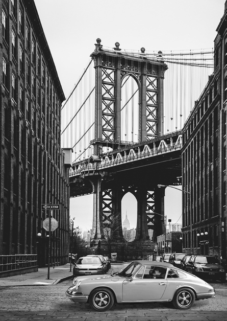 3AP5582 - Gasoline Images - By the Manhattan Bridge (BW)