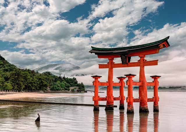 3AP6283 - Pangea Images - Itsukushima Shrine, Hiroshima, Japan