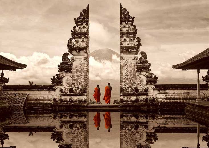3MR6143 - Marc Moreau - Gates of Heaven, Bali