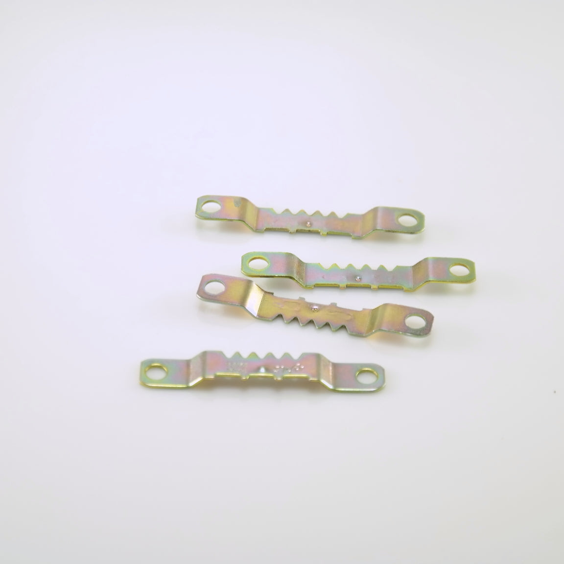 Sawtooth Hanger Regular