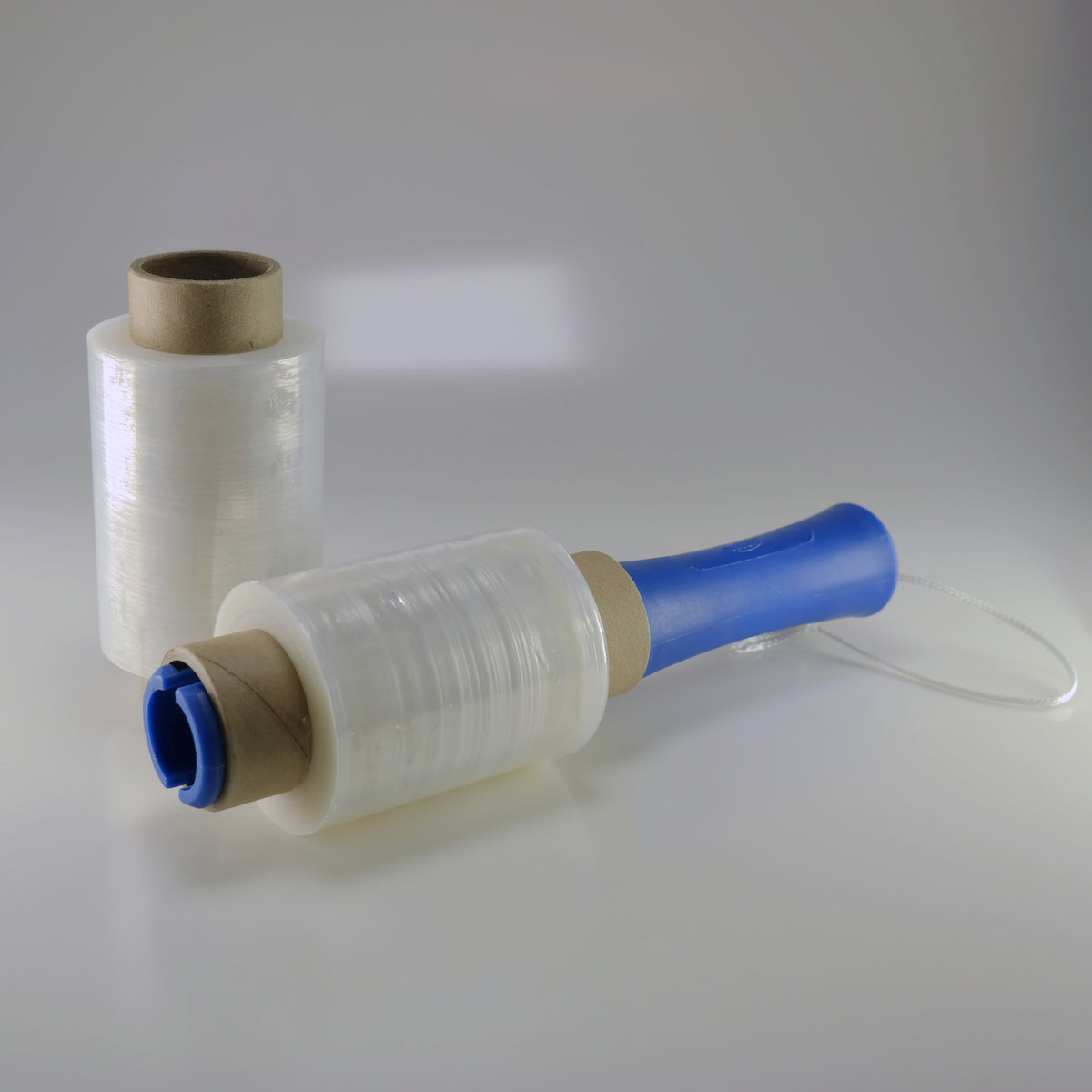 Handy Wrap Handle &amp; 1 Roll