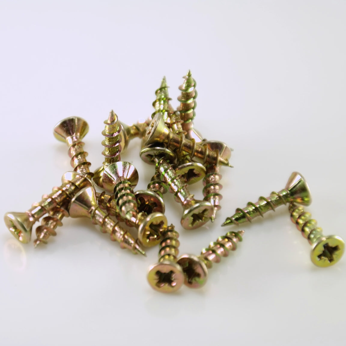 Screws 4,0 x 20mm