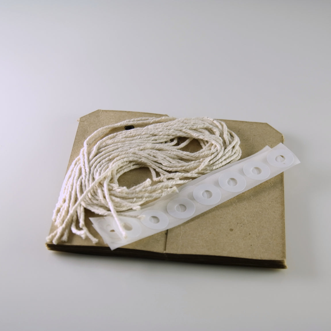 Manilla Tags Vintage